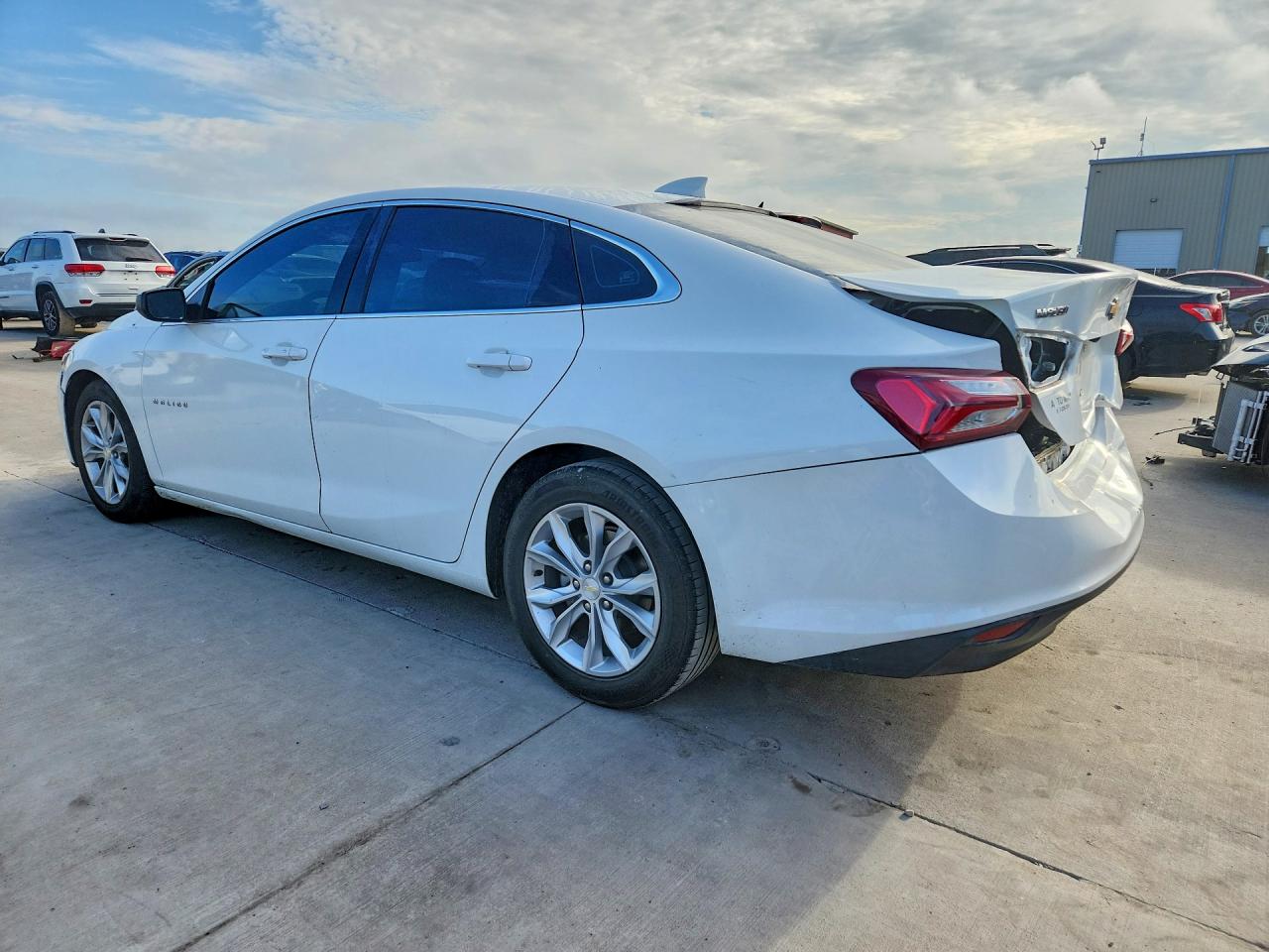 2022 CHEVROLET MALIBU LT — снимка 2
