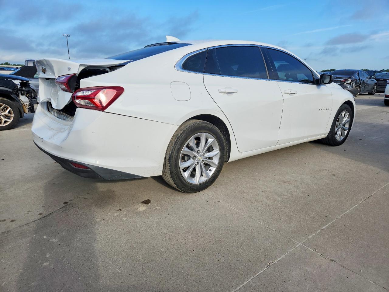 2022 CHEVROLET MALIBU LT — снимка 3