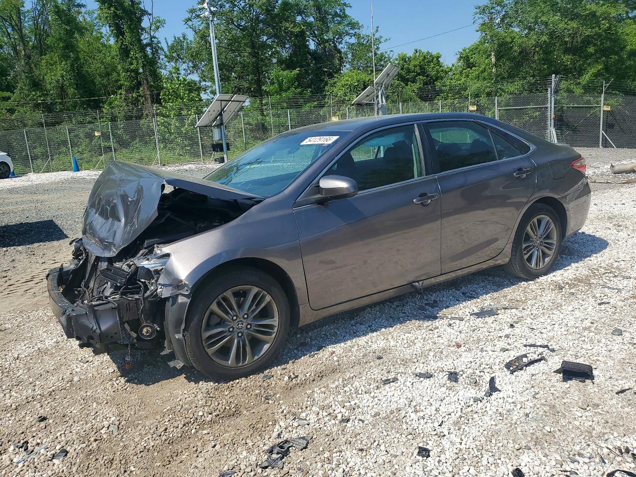 2016 TOYOTA CAMRY SE
