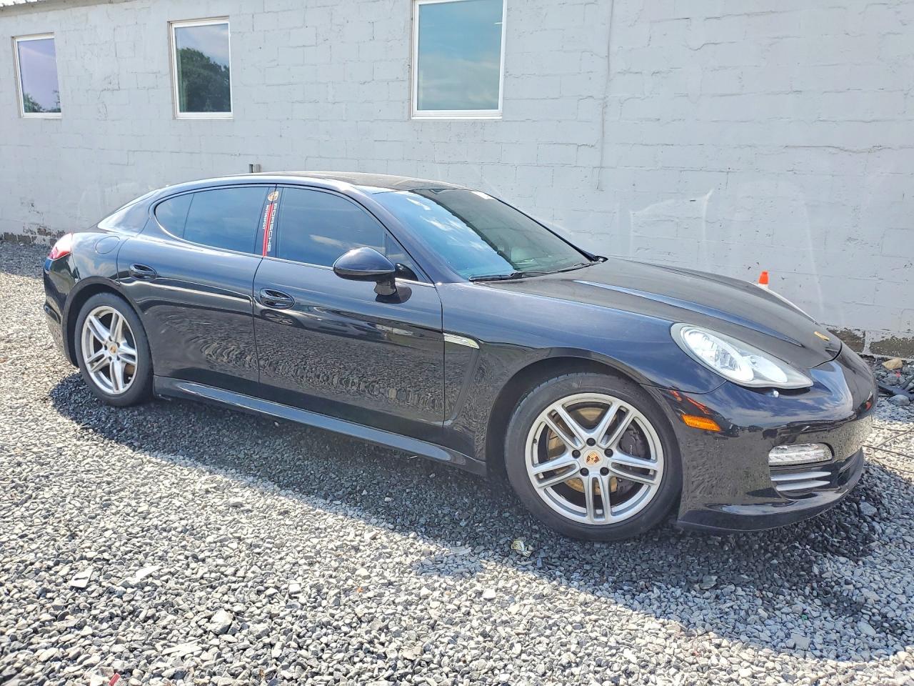 2013 PORSCHE PANAMERA 2 — снимка 4