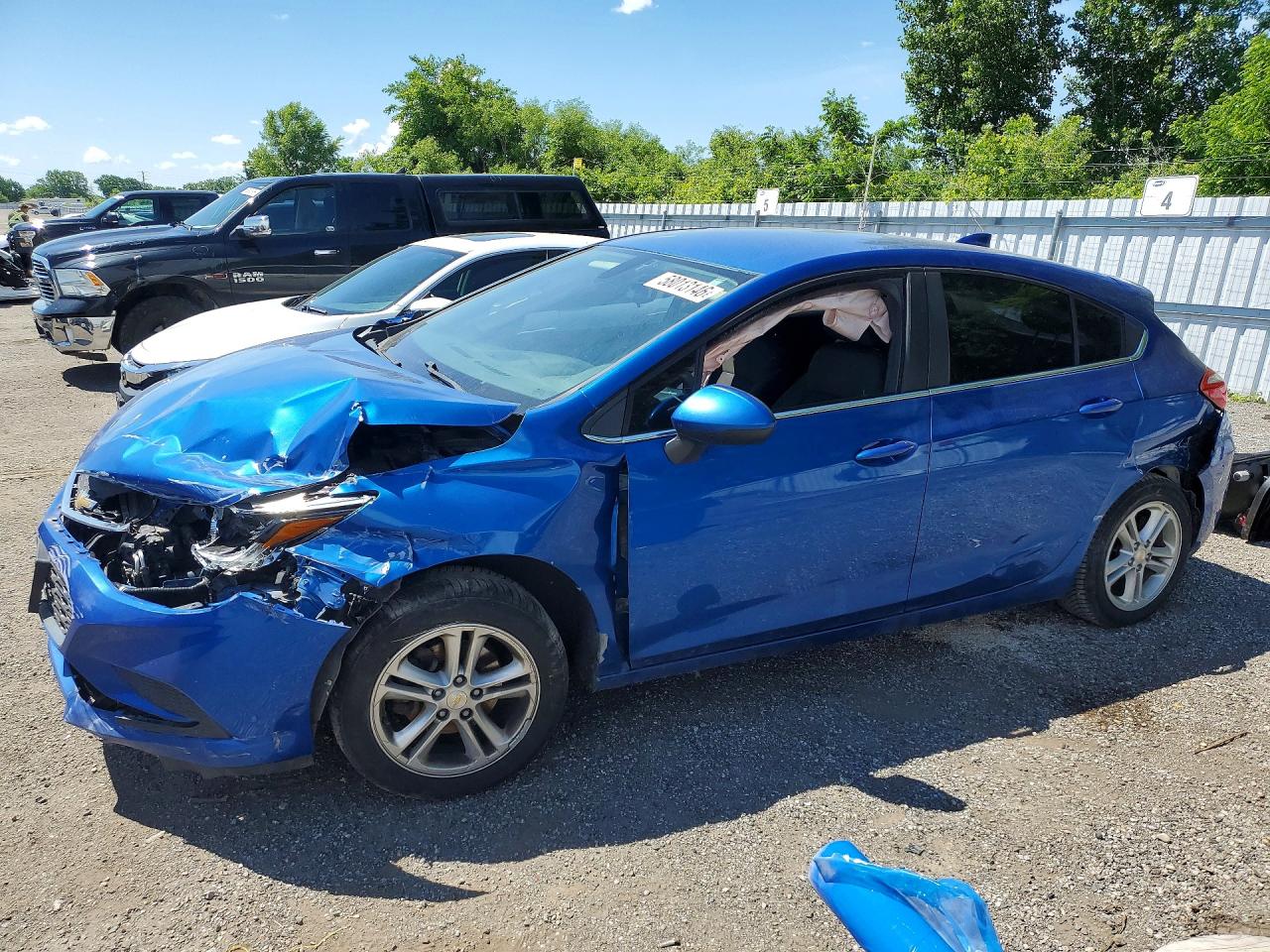 2017 CHEVROLET CRUZE LT