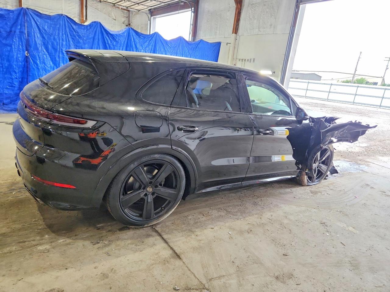 2026 PORSCHE CAYENNE TURBO E-HYBRID — снимка 3
