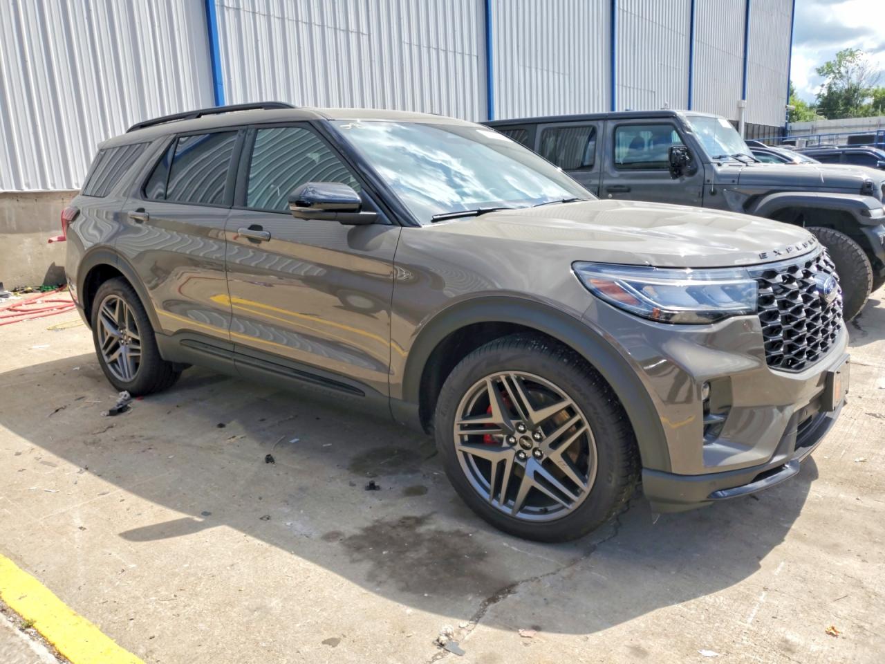 2026 FORD EXPLORER ST — снимка 4