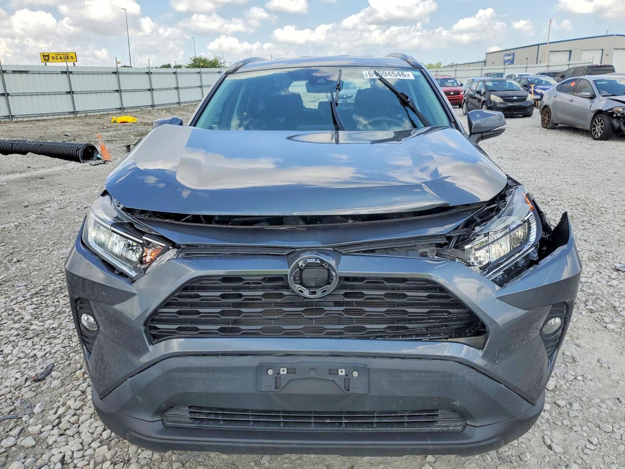 2021 TOYOTA RAV4 XLE — снимка 5