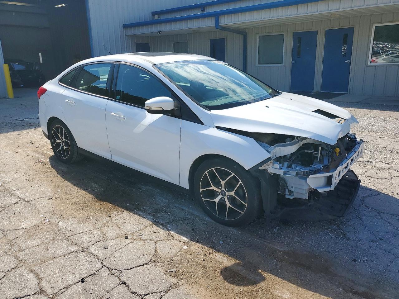 2017 FORD FOCUS SEL — снимка 4