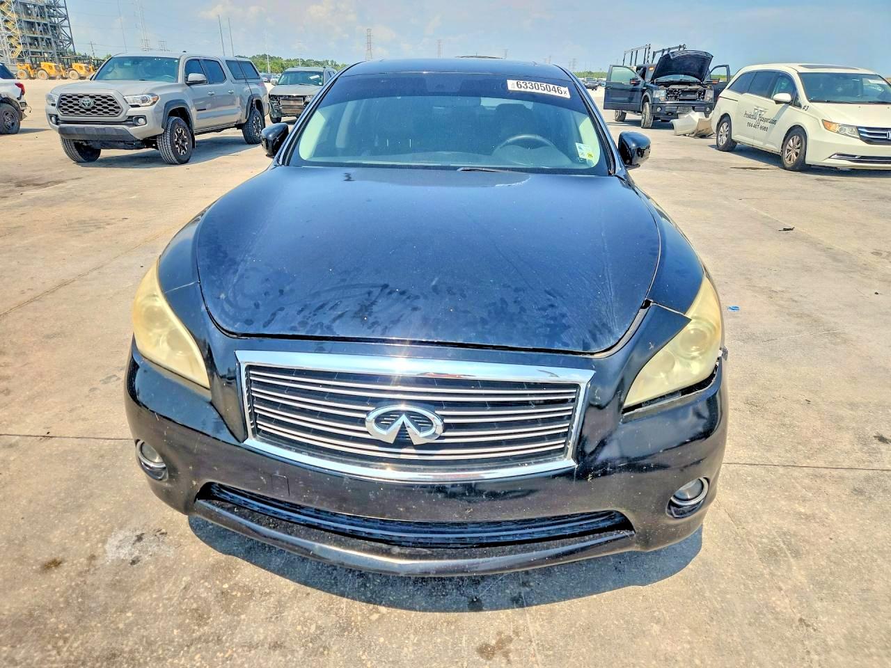 2014 INFINITI Q70 3.7 — снимка 5