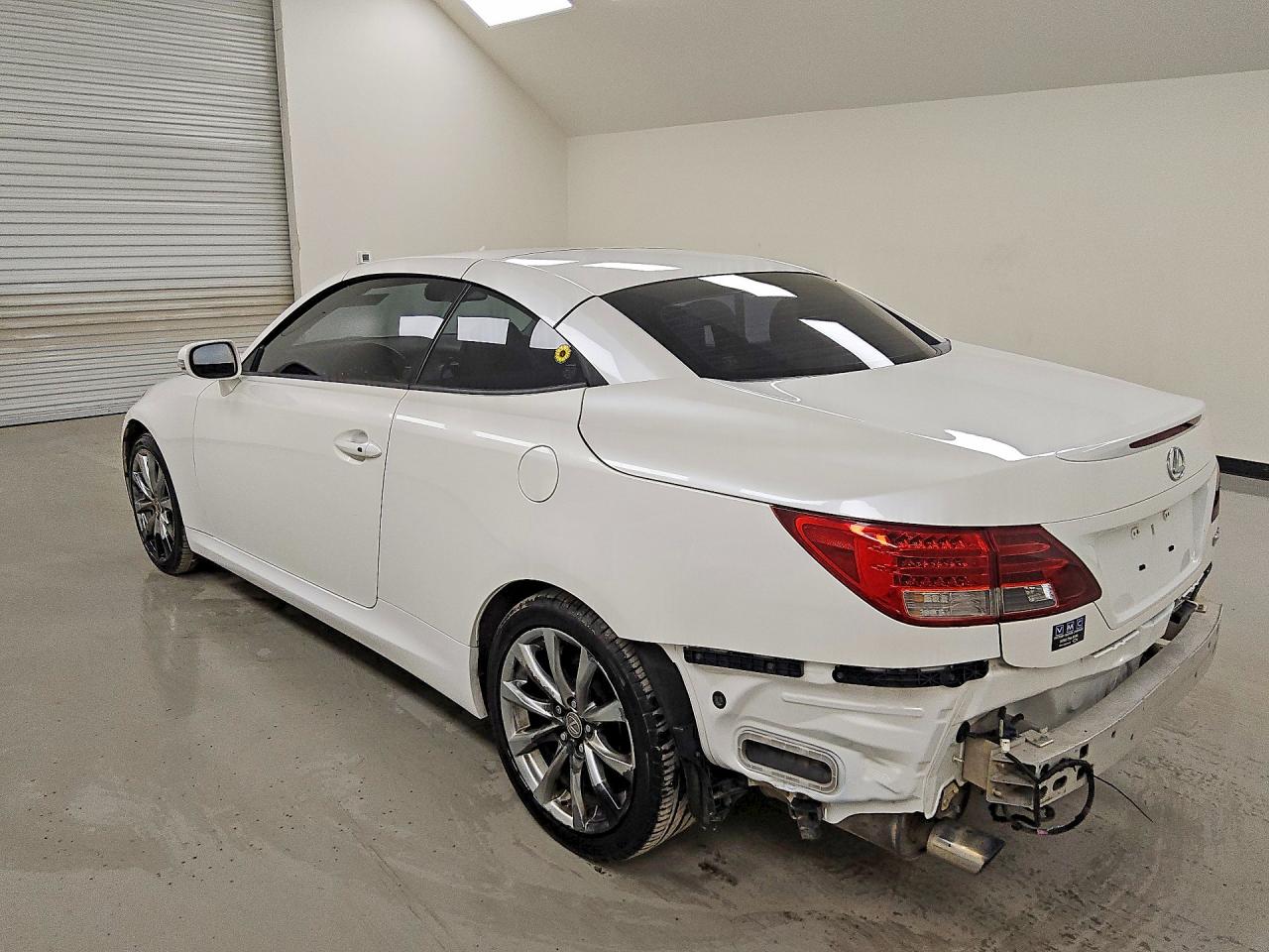 2015 LEXUS IS 250 — снимка 2