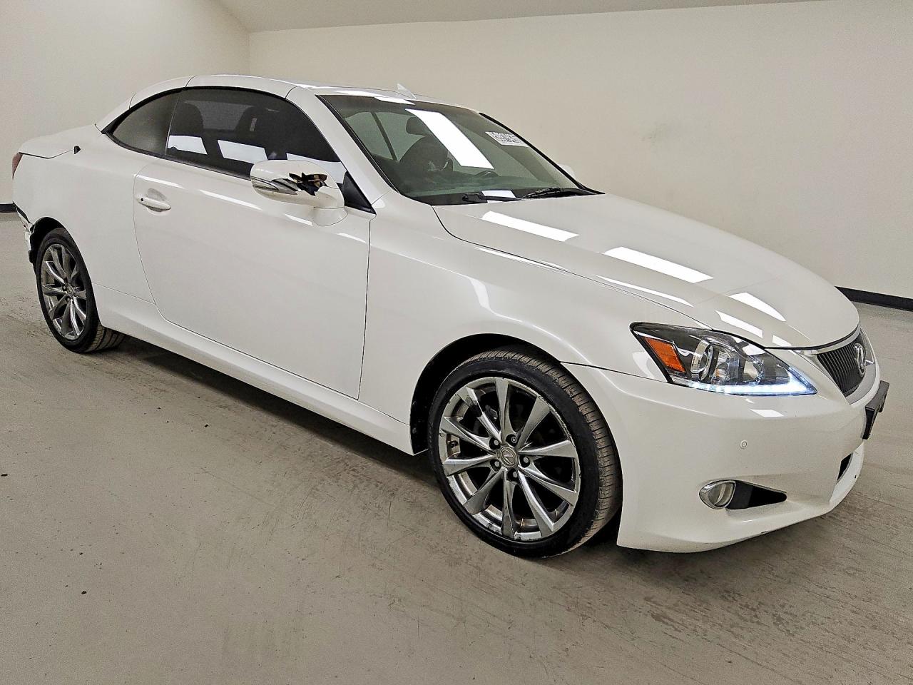 2015 LEXUS IS 250 — снимка 4