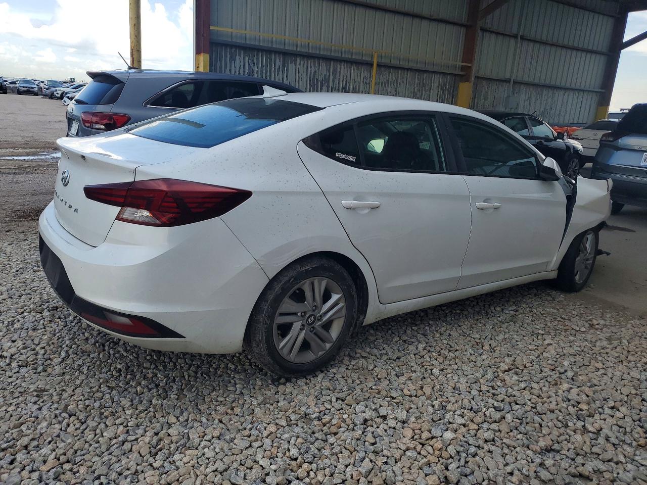 2020 HYUNDAI ELANTRA SEL — снимка 3