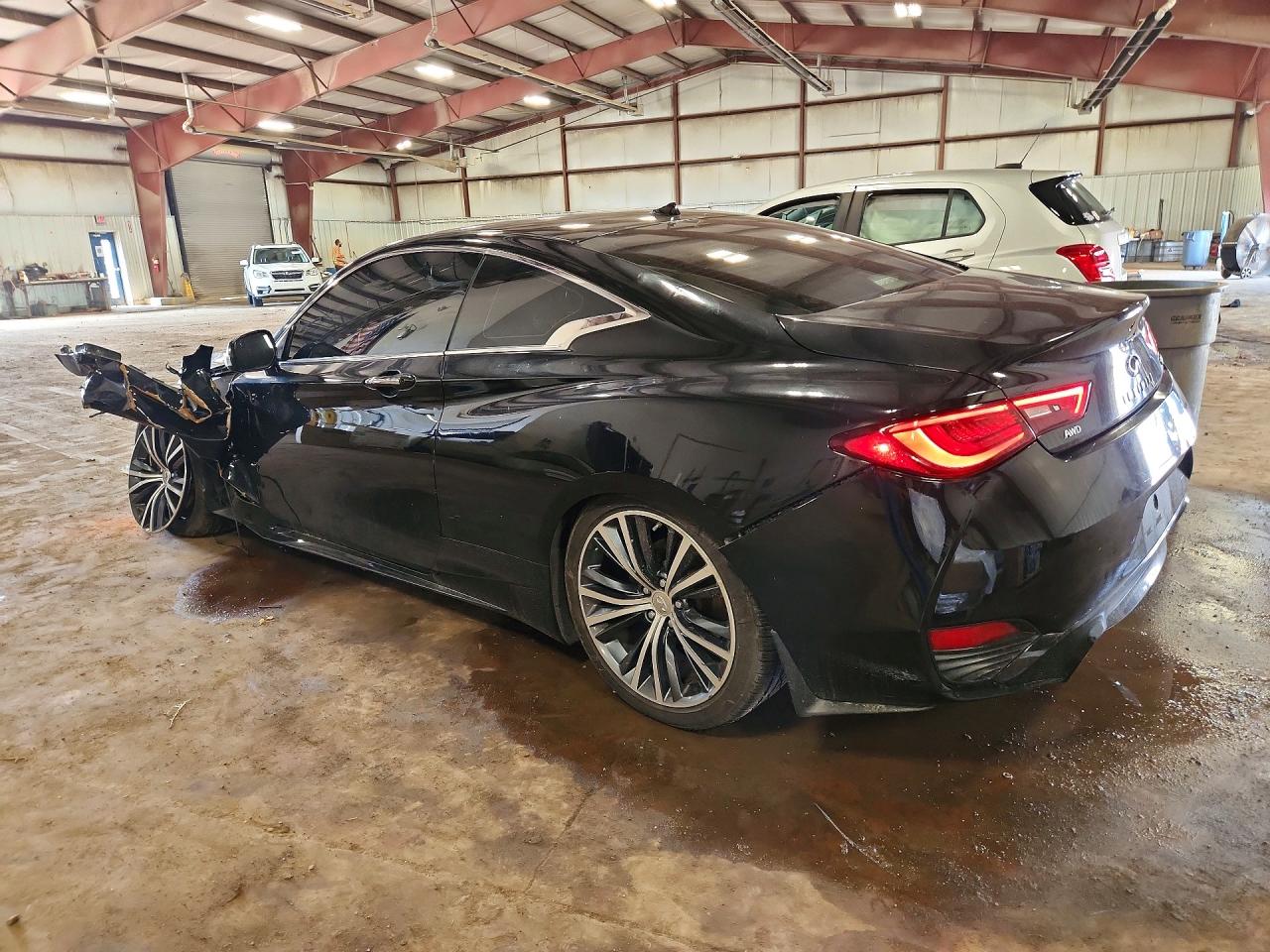 2018 INFINITI Q60 3.0T LUXE — снимка 2