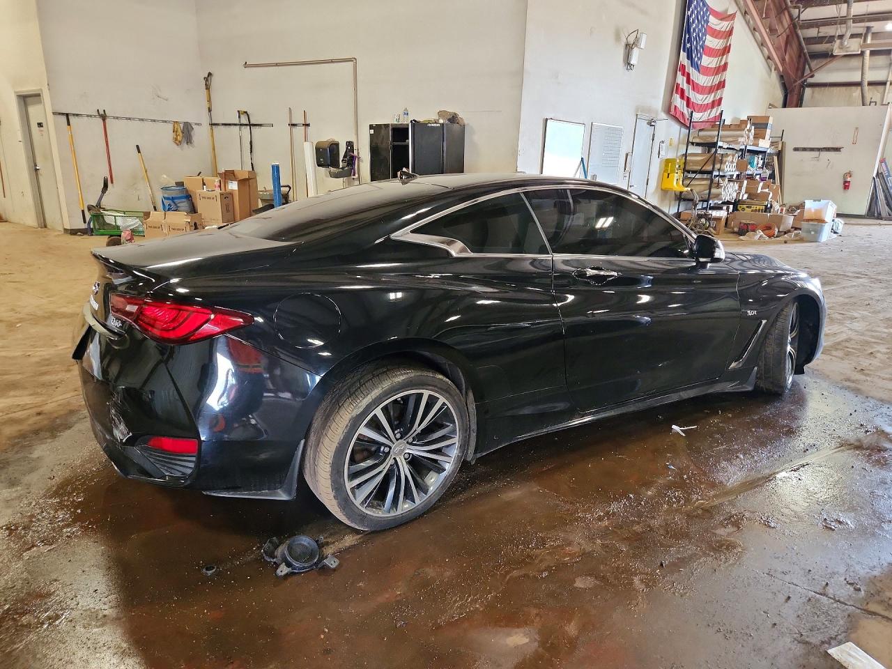2018 INFINITI Q60 3.0T LUXE — снимка 3