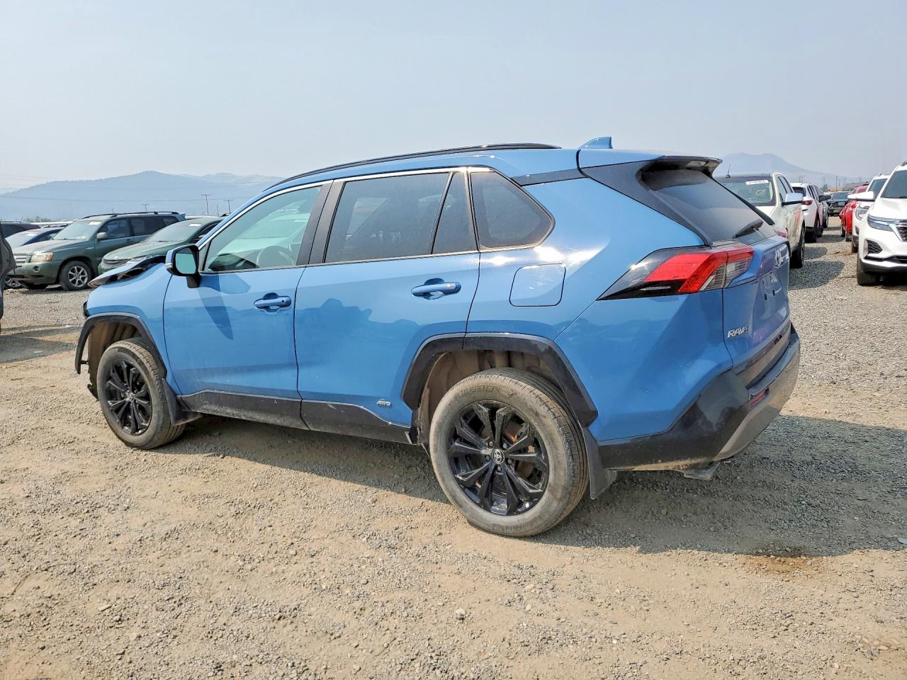 2023 TOYOTA RAV4 SE — снимка 2