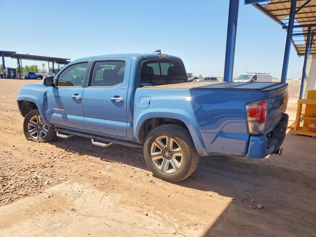 2019 TOYOTA TACOMA LIMITED — снимка 2