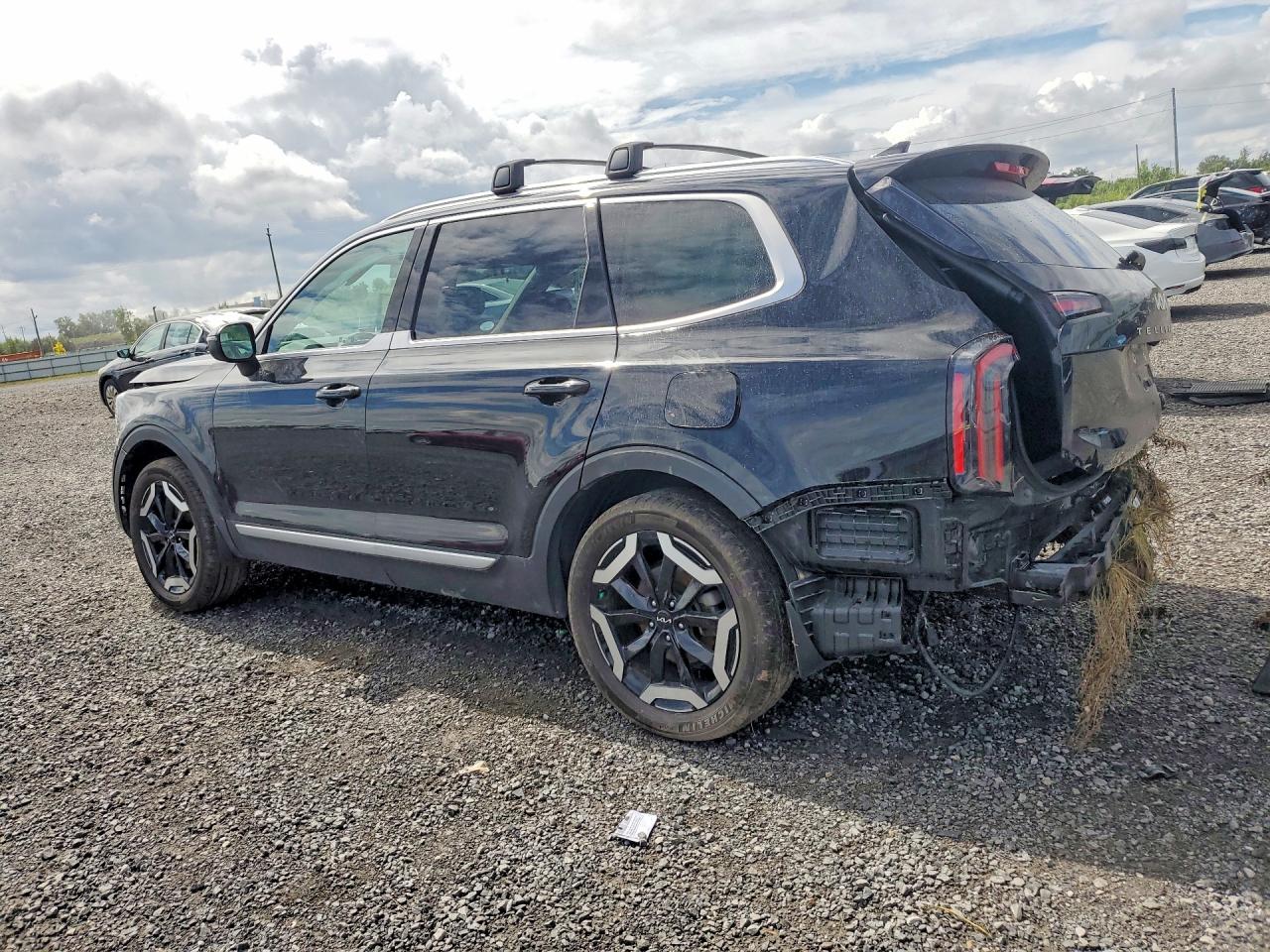 2023 KIA TELLURIDE EX — снимка 2