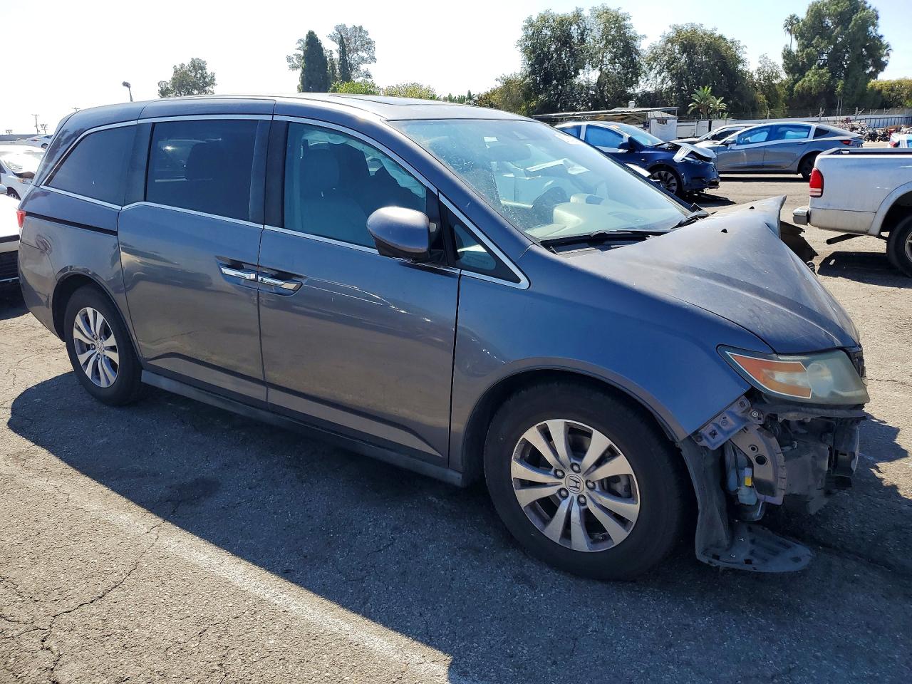 2015 HONDA ODYSSEY EXL — photo 4