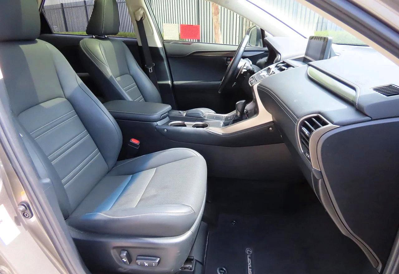 2019 LEXUS NX 300 BASE — снимка 5