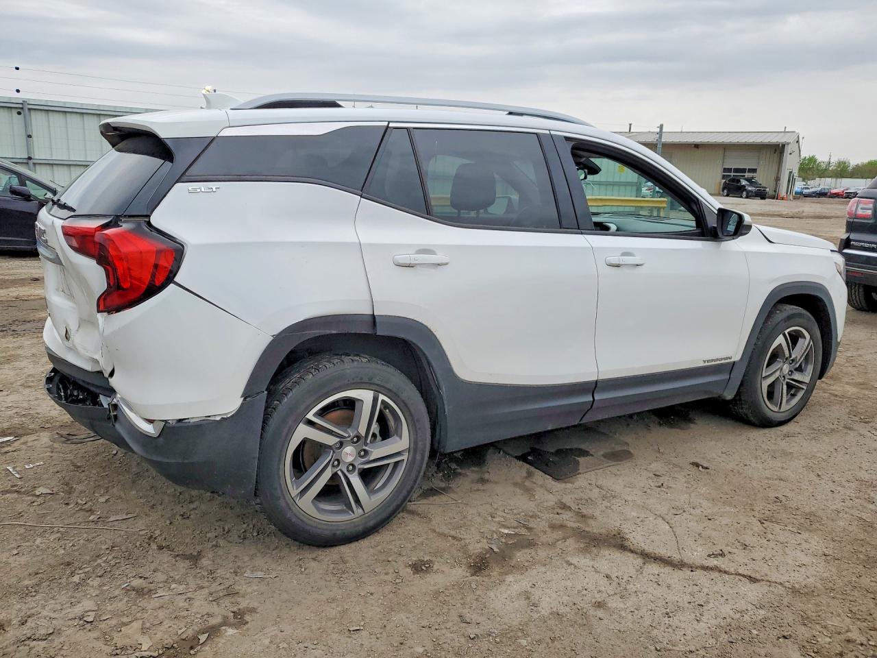2021 GMC TERRAIN SLT — снимка 3