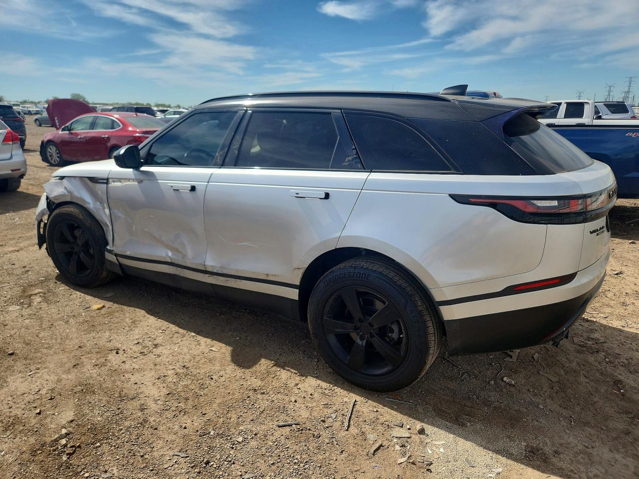 2019 LAND ROVER RANGE ROVER VELAR S — снимка 2