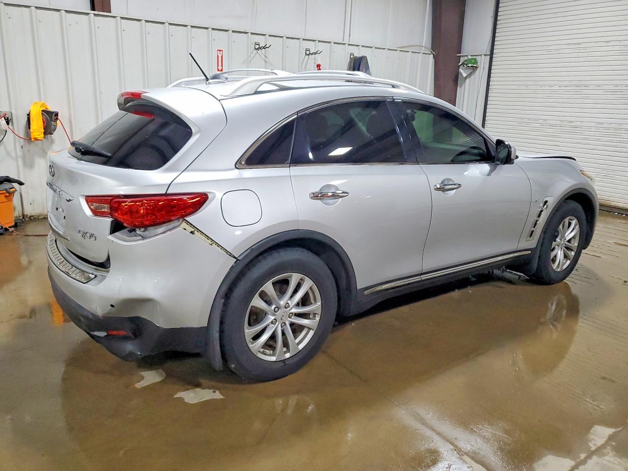 2016 INFINITI QX70 BASE — снимка 3
