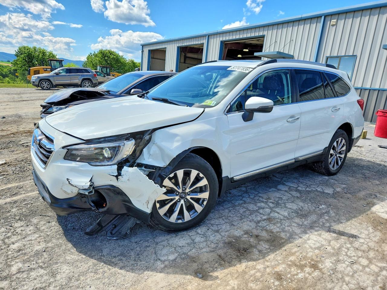 2019 SUBARU OUTBACK TOURING
