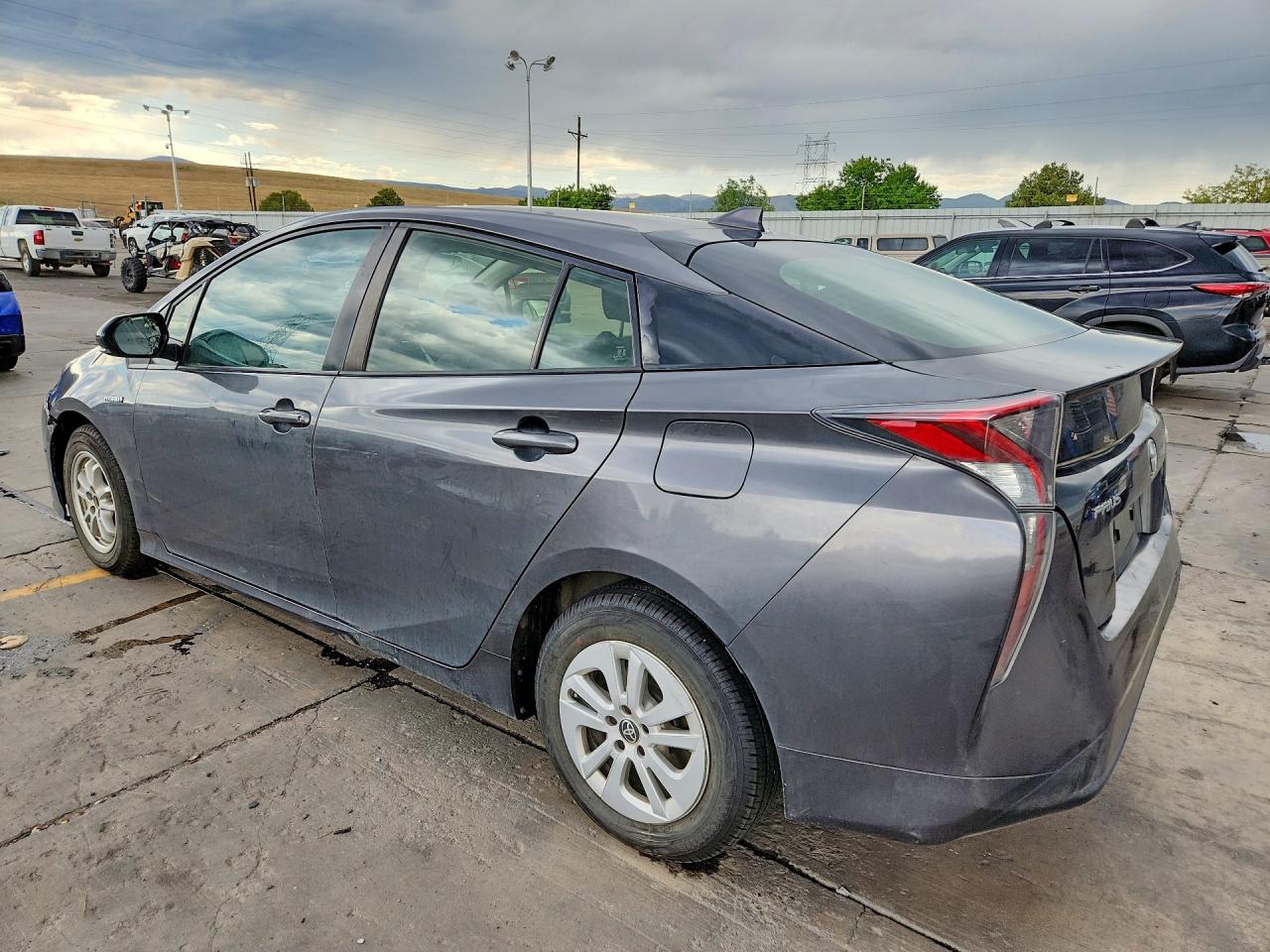 2017 TOYOTA PRIUS ONE — снимка 2