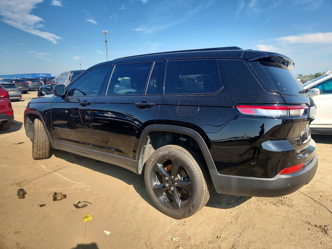 2025 JEEP GRAND CHEROKEE L LIMITED — снимка 2