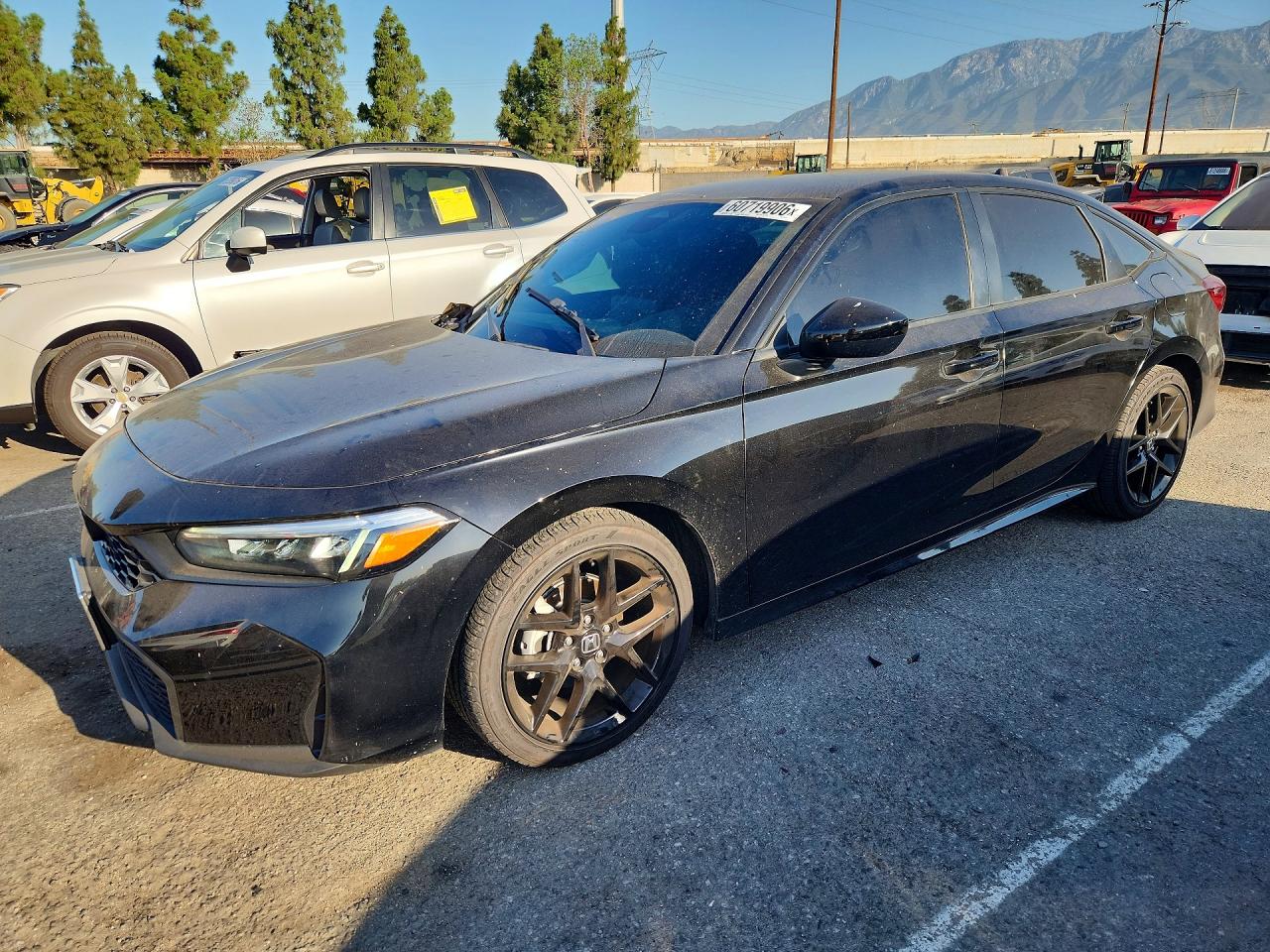 2025 HONDA CIVIC SPORT