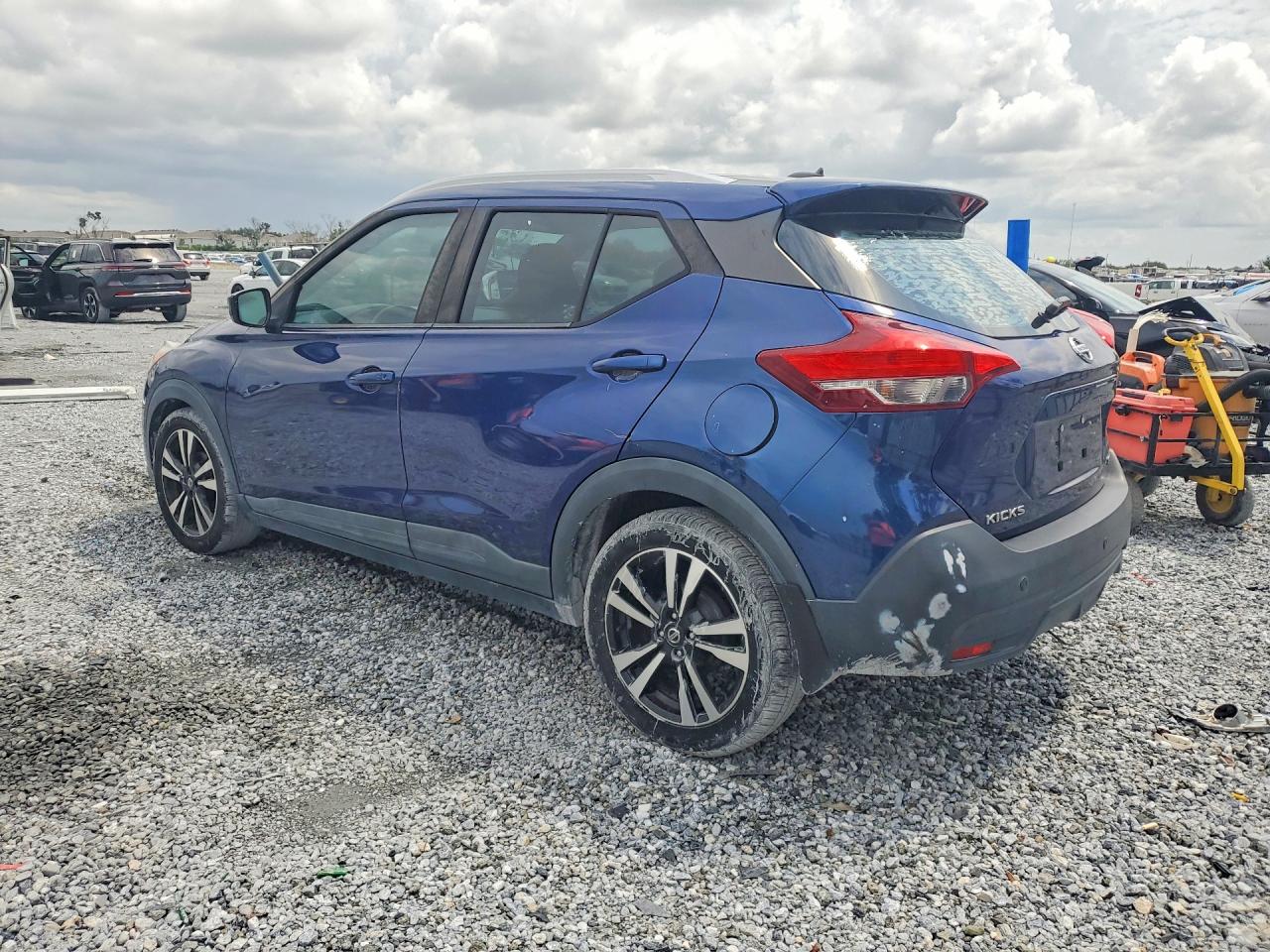 2018 NISSAN KICKS SV — снимка 2