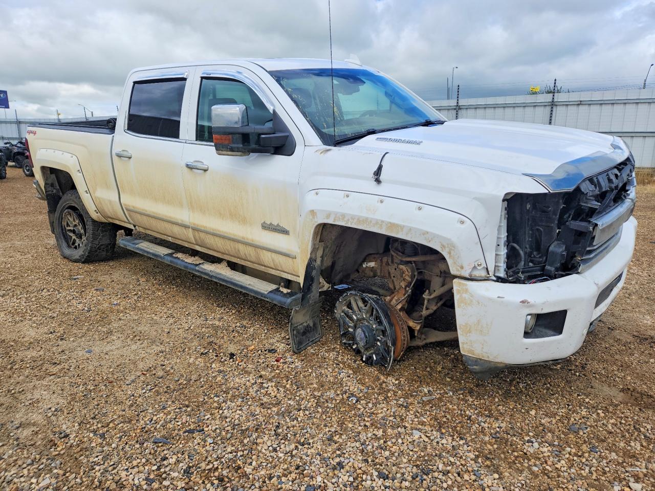 2015 CHEVROLET SILVERADO K2500 HIGH COUNTRY — снимка 4