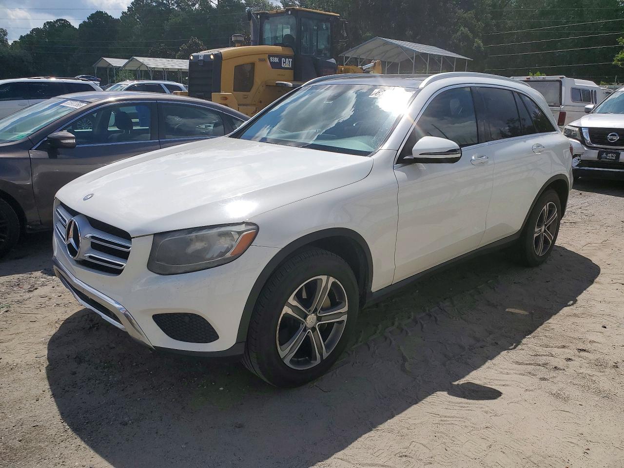 2017 MERCEDES-BENZ GLC 300