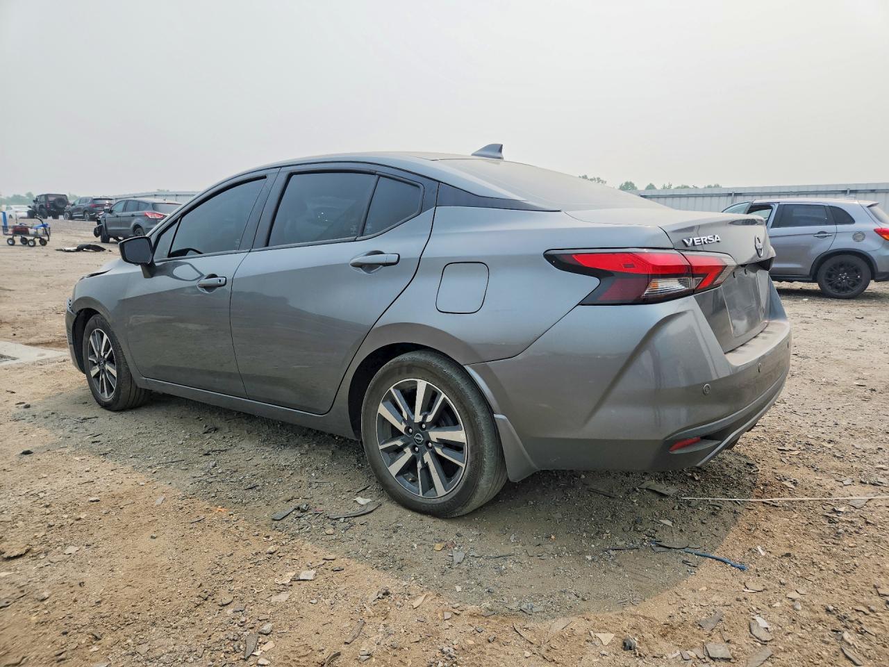 2025 NISSAN VERSA SV — снимка 2