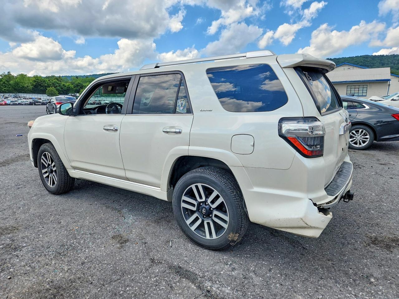 2015 TOYOTA 4RUNNER LIMITED — снимка 2