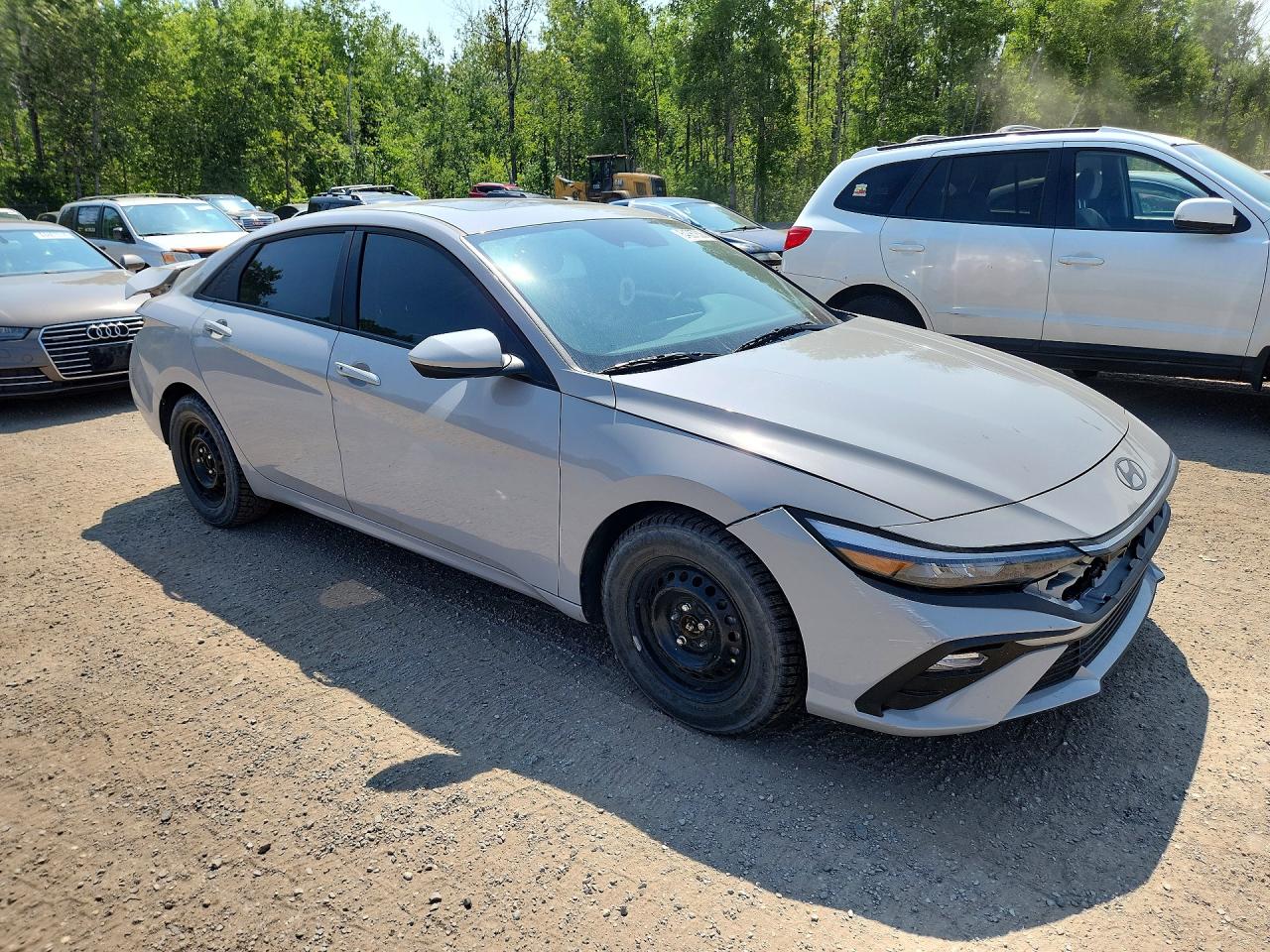 2025 HYUNDAI ELANTRA SEL SPORT — снимка 4