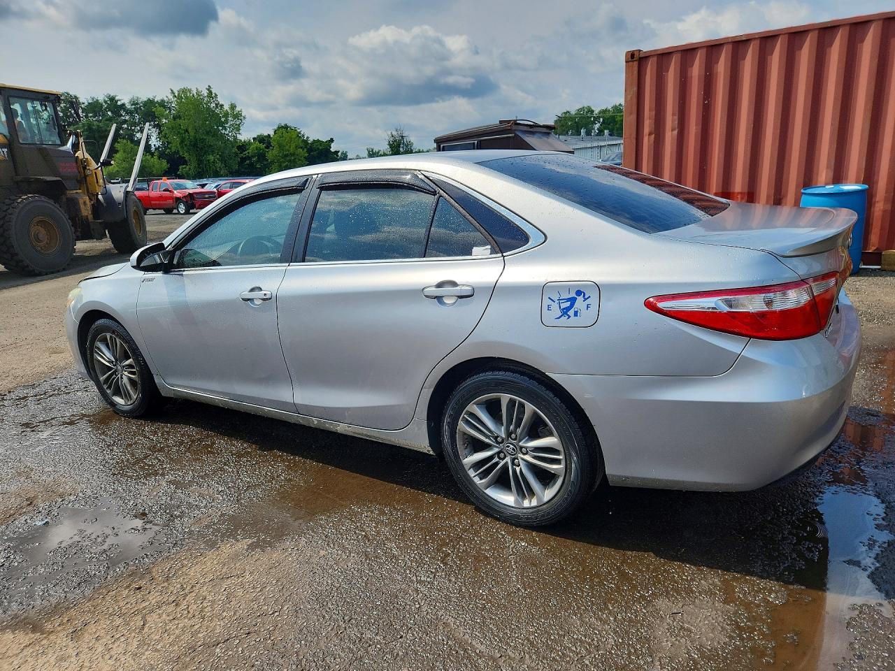 2015 TOYOTA CAMRY SE — снимка 2