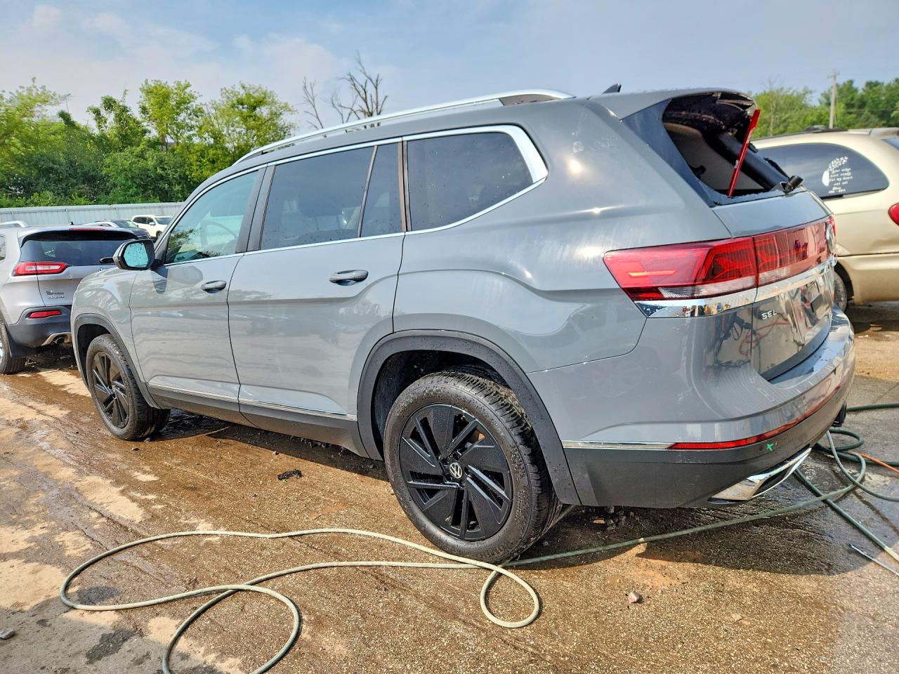 2025 VOLKSWAGEN ATLAS SEL — снимка 2