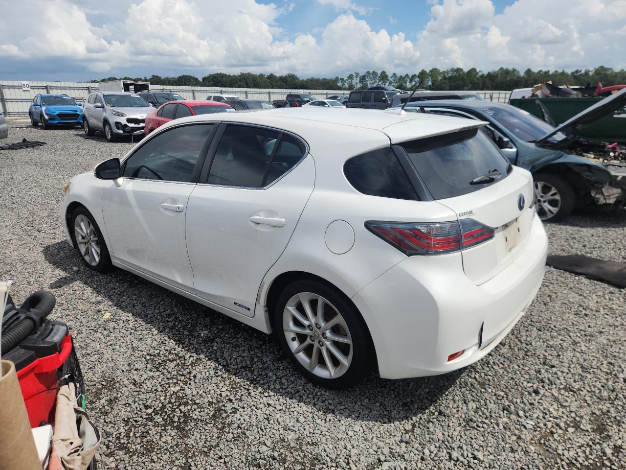 2013 LEXUS CT 200 — снимка 2