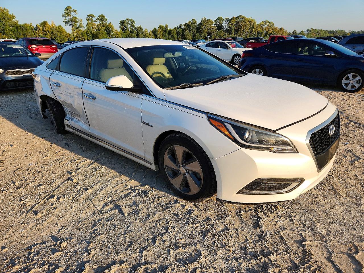 2017 HYUNDAI SONATA HYBRID LIMITED — снимка 4