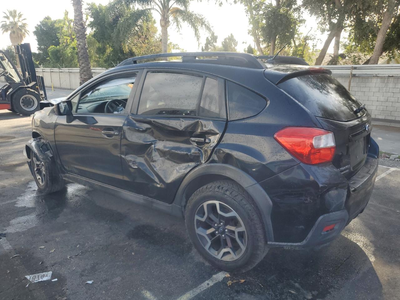 2017 SUBARU CROSSTREK PREMIUM — photo 2