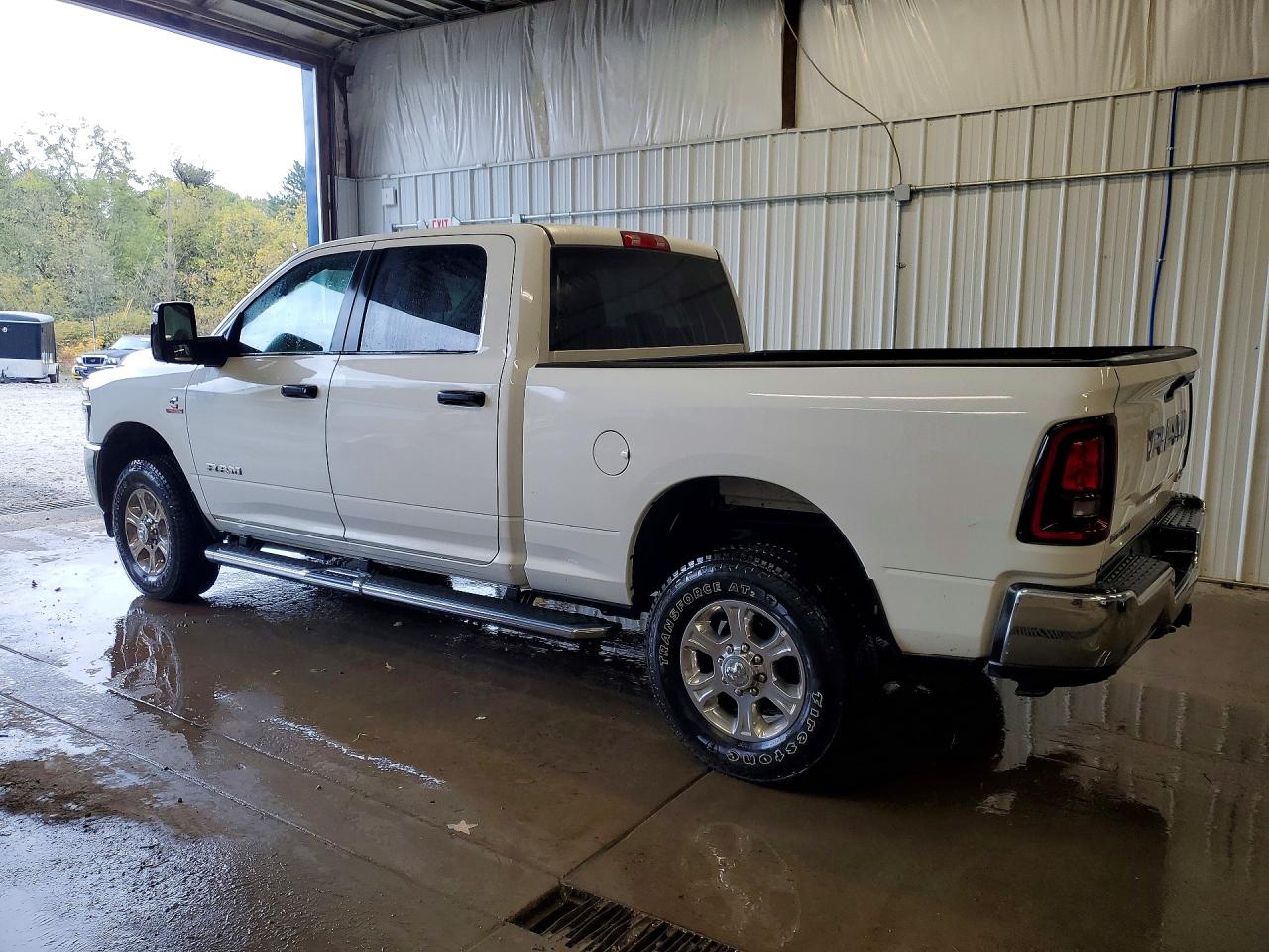 2026 RAM 2500 BIG HORN — photo 2