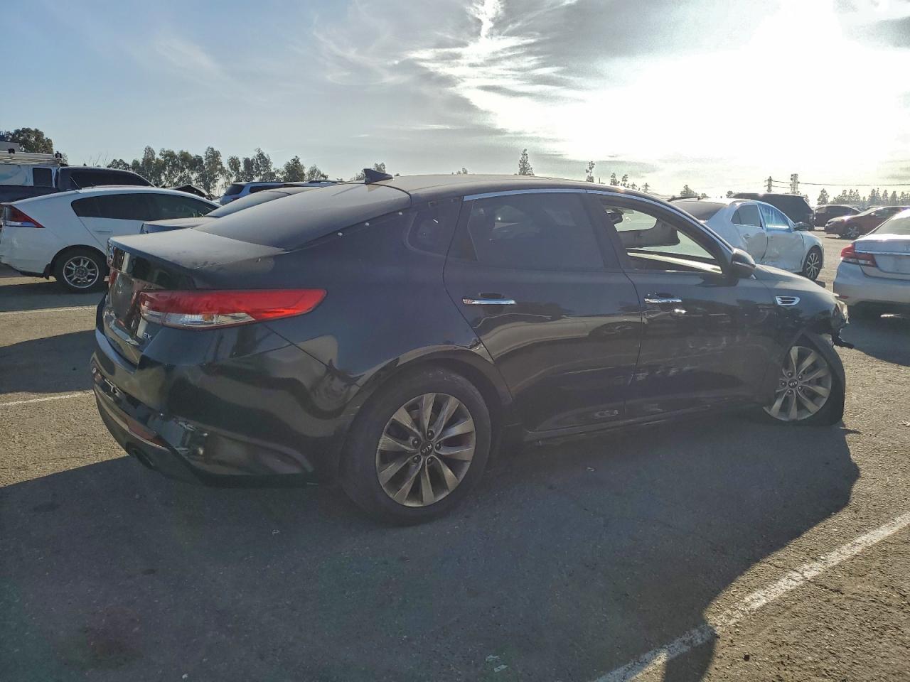 2016 KIA OPTIMA EX — снимка 3