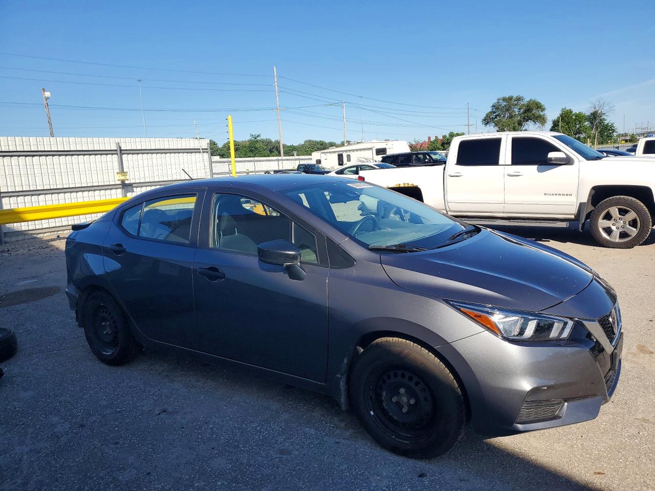 2022 NISSAN VERSA S — снимка 4