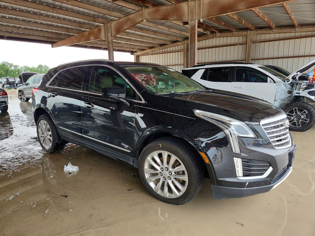 2017 CADILLAC XT5 PLATINUM — снимка 4