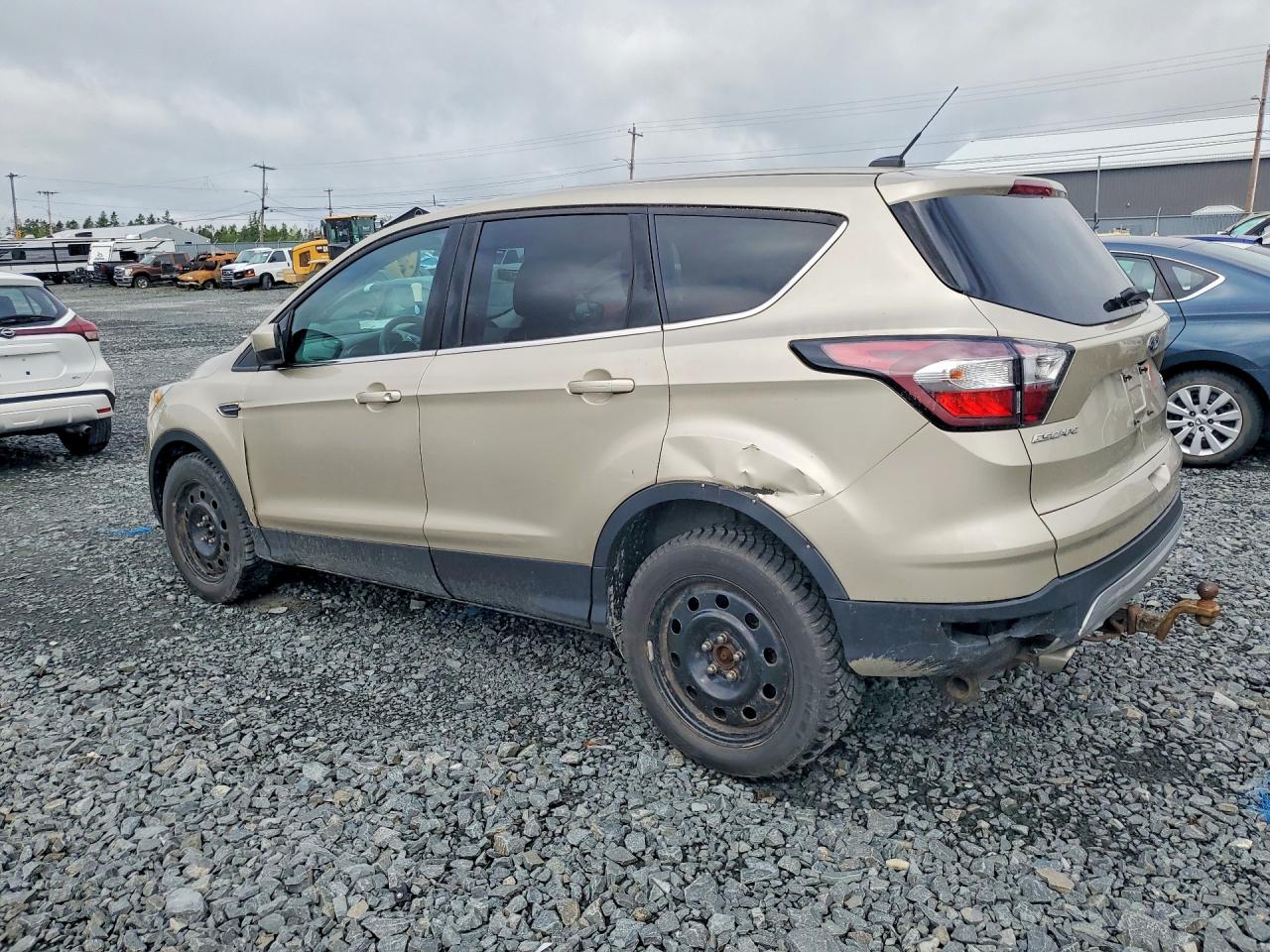 2017 FORD ESCAPE SE — снимка 2