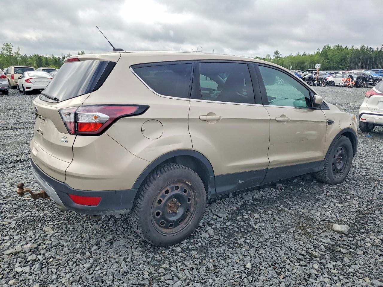 2017 FORD ESCAPE SE — снимка 3