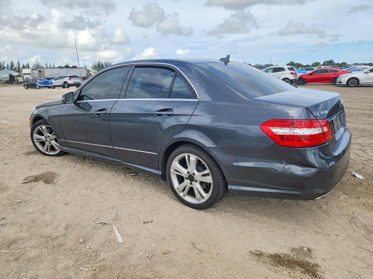 2013 MERCEDES-BENZ E 350 — снимка 2