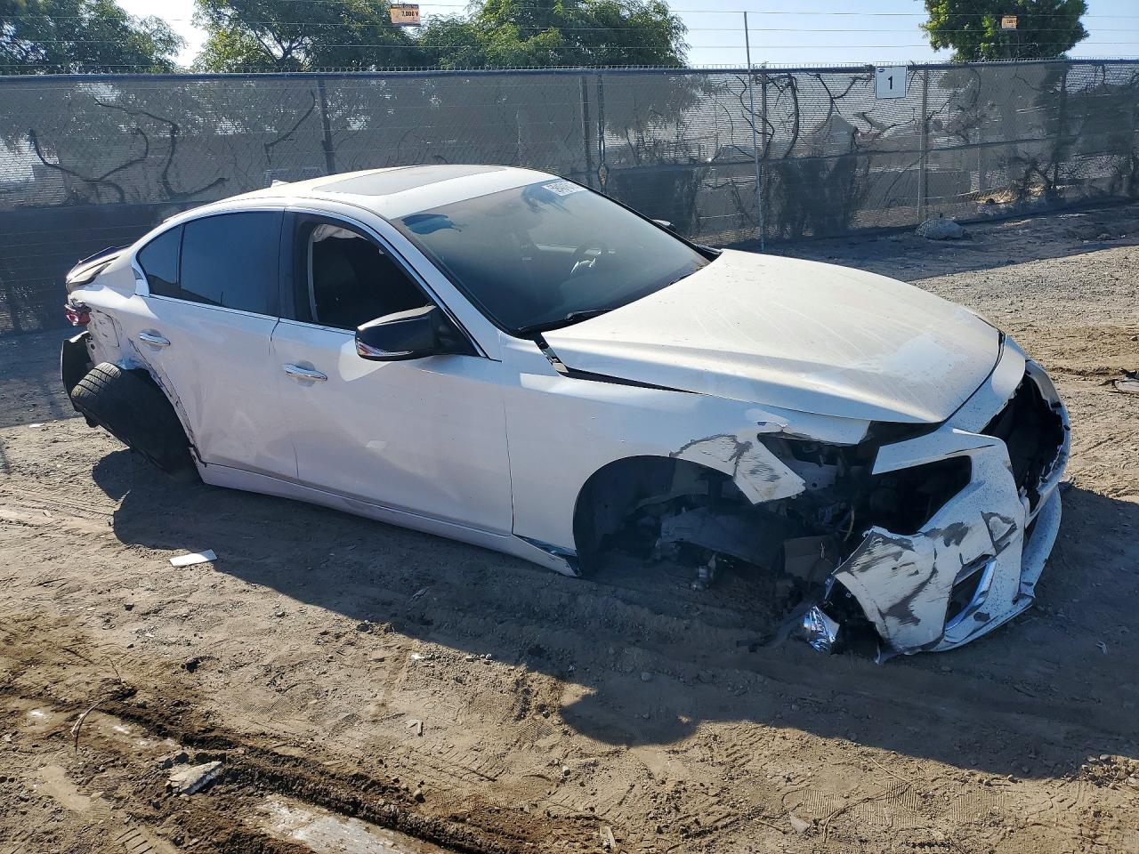 2019 INFINITI Q50 3.0T LUXE — снимка 4