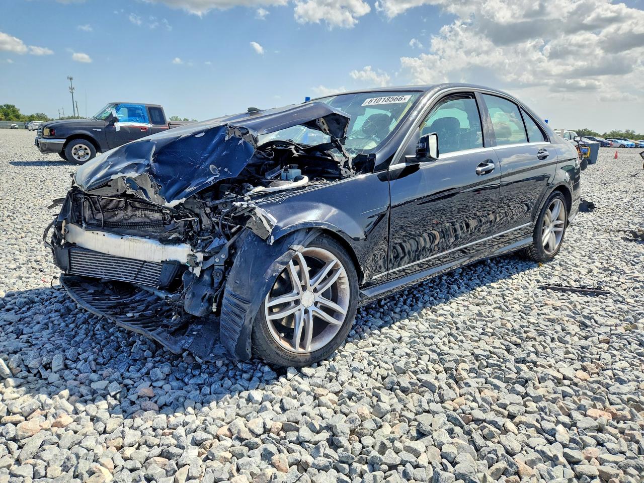 2013 MERCEDES-BENZ C 250