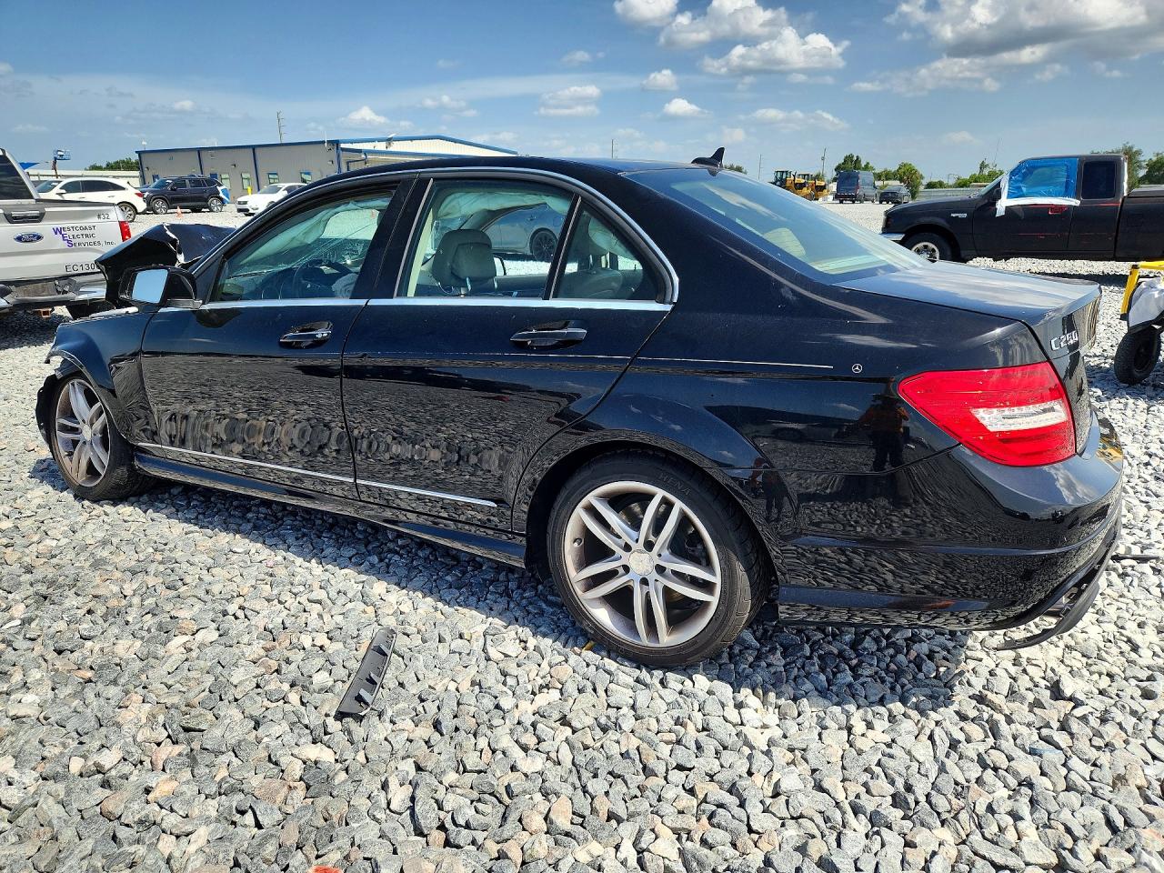 2013 MERCEDES-BENZ C 250 — снимка 2