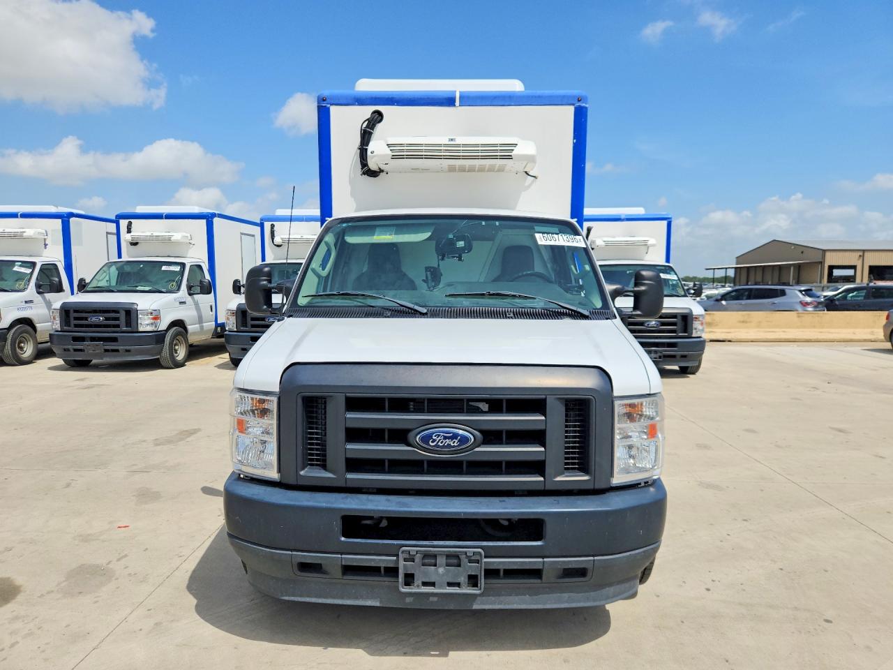 2023 FORD E350 — снимка 5