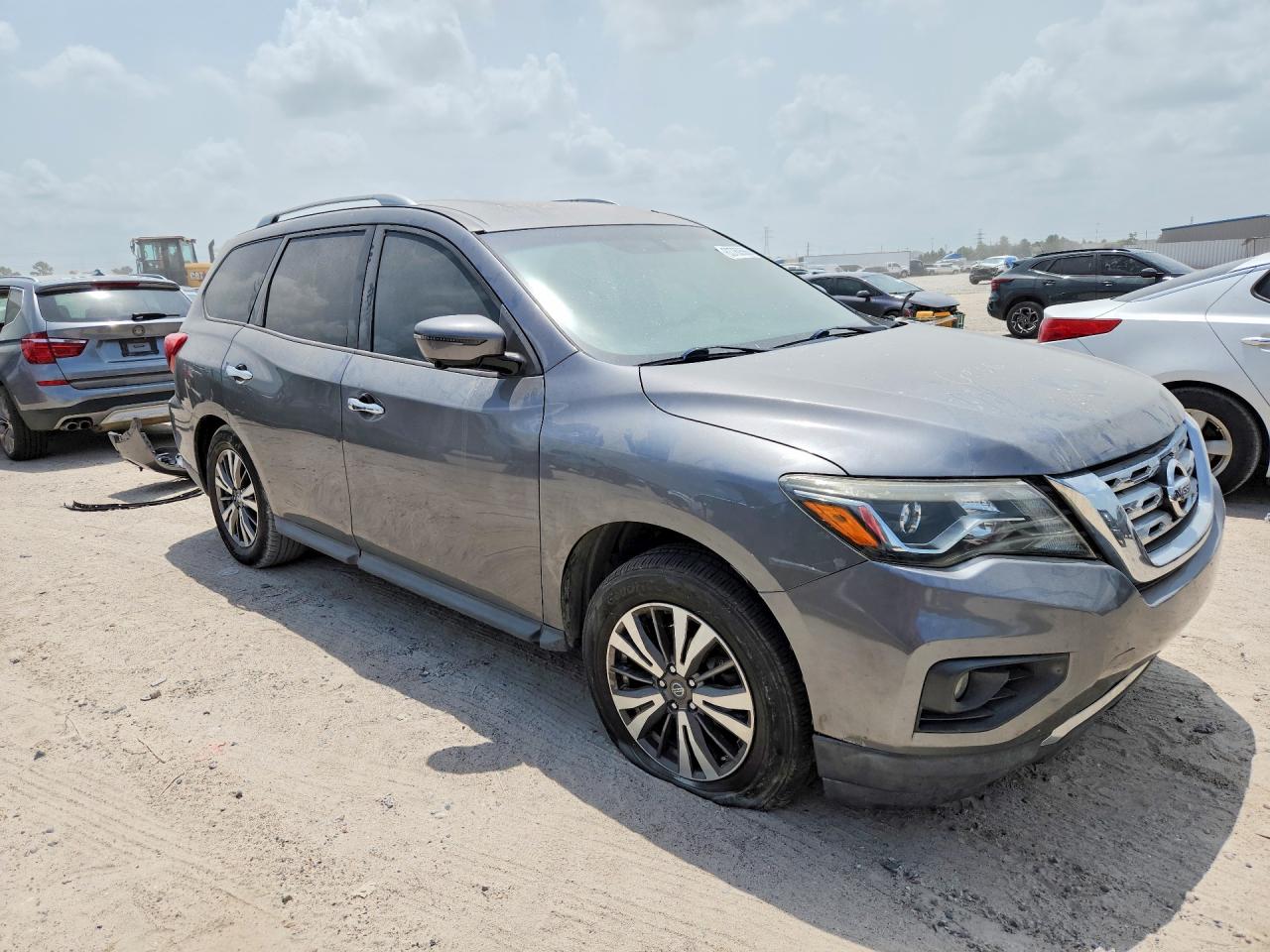2017 NISSAN PATHFINDER SL — снимка 4